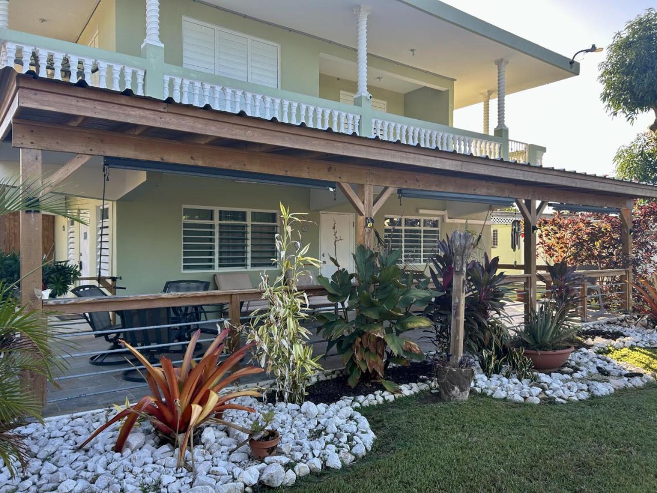 Unit Facing Steps Beach And With Close Beach Access Rincon Buitenkant foto